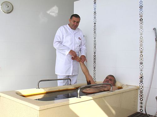Процедура принятия ванны в санатории